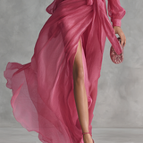 Abito in Chiffon Rosa con Scollatura a V
