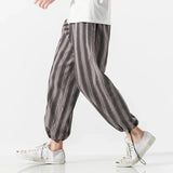 Pantaloni Delaney a gamba affusolata